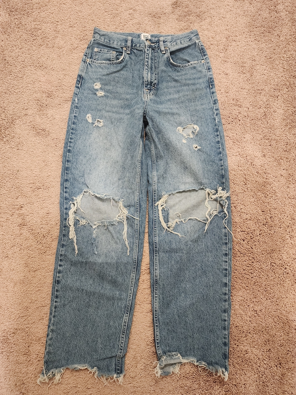 BDG Vintage Light Blue Ripped Baggyleg Jeans